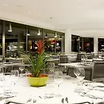 Hotel Món Sant Benet