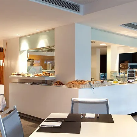 Món Sant Benet Hotel 4*