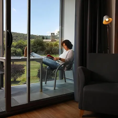 Món Sant Benet Hotel 4*