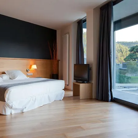 Món Sant Benet 4*