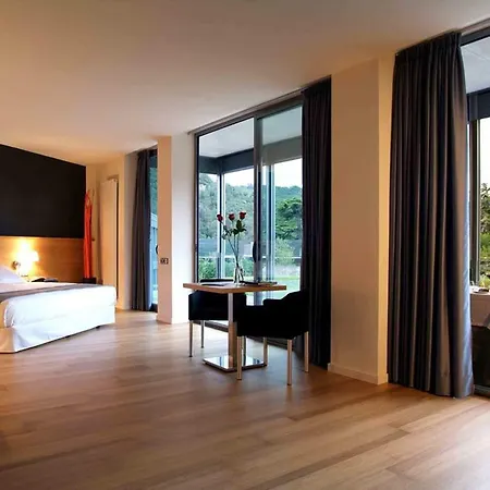 Mon Sant Benet Hotel Sant Fruitos de Bages