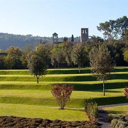 Hotel Mon Sant Benet 4*