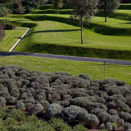 Hotel Mon Sant Benet