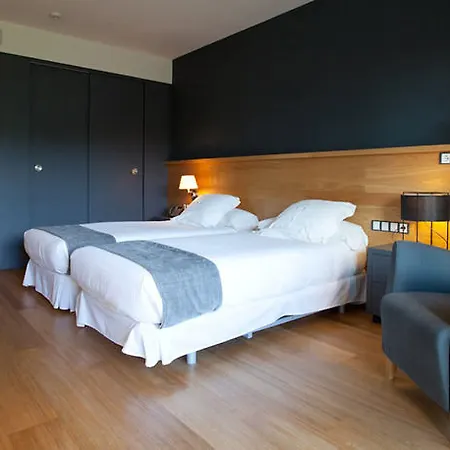 Món Sant Benet 4*